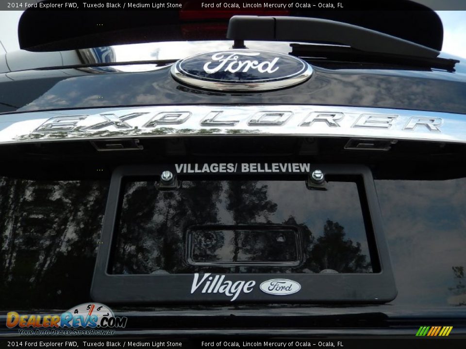 2014 Ford Explorer FWD Tuxedo Black / Medium Light Stone Photo #4