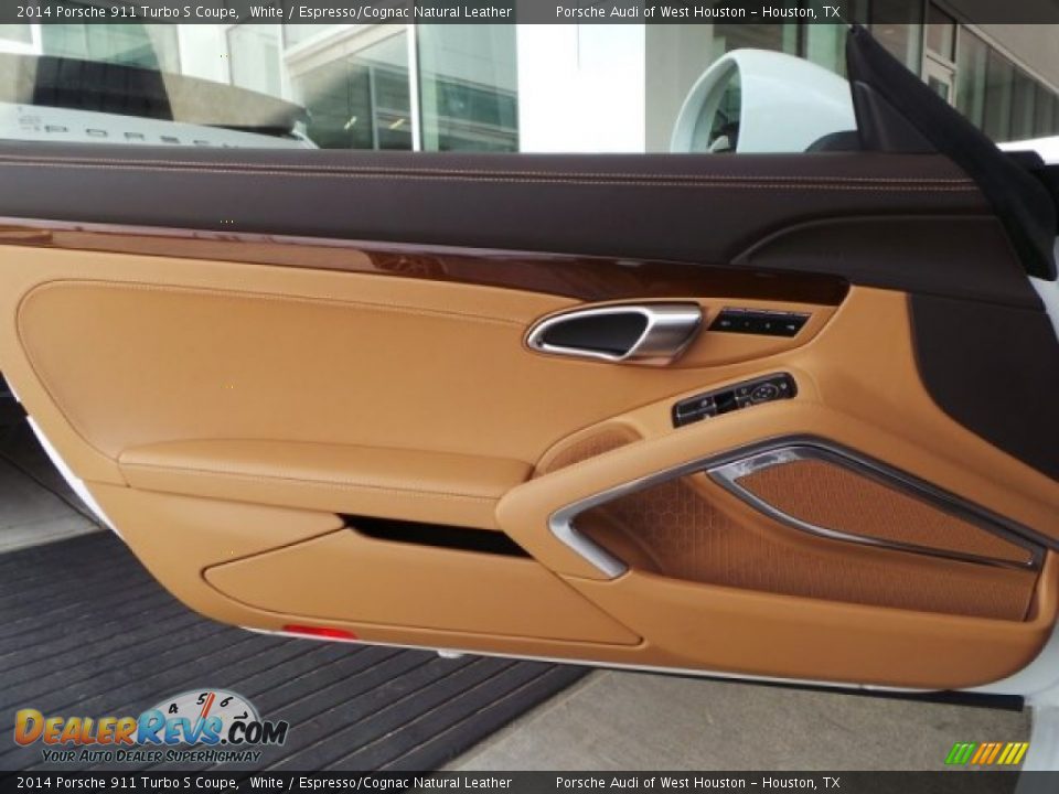 Door Panel of 2014 Porsche 911 Turbo S Coupe Photo #10