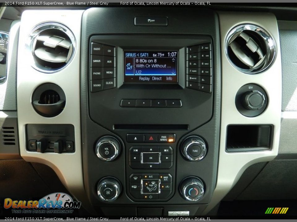 Controls of 2014 Ford F150 XLT SuperCrew Photo #10