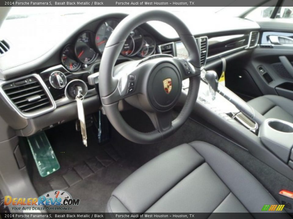 Black Interior - 2014 Porsche Panamera S Photo #11
