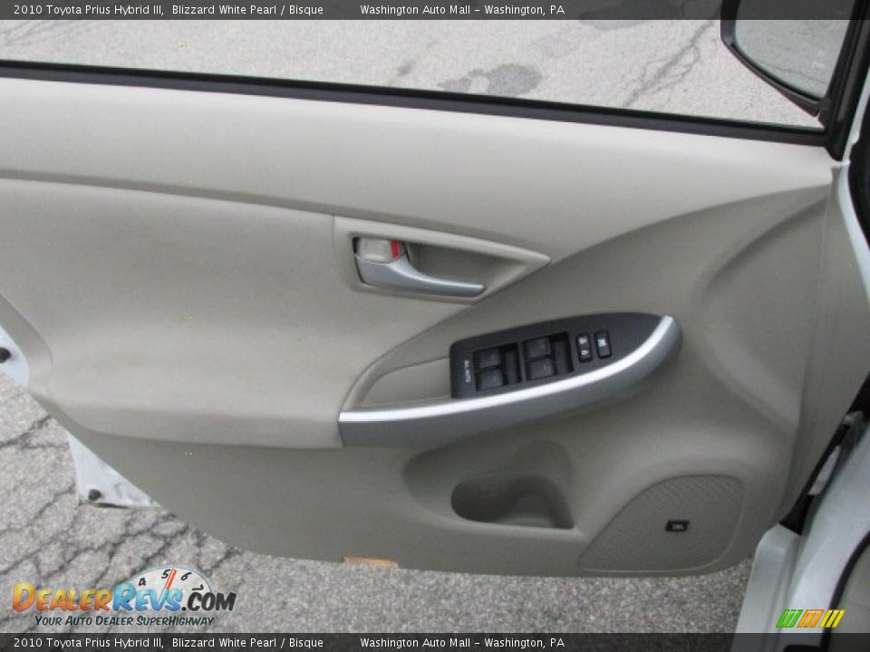 2010 Toyota Prius Hybrid III Blizzard White Pearl / Bisque Photo #12