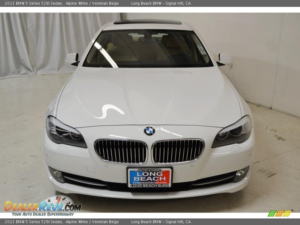 2013 BMW 5 Series 528i Sedan Alpine White / Venetian Beige Photo #4