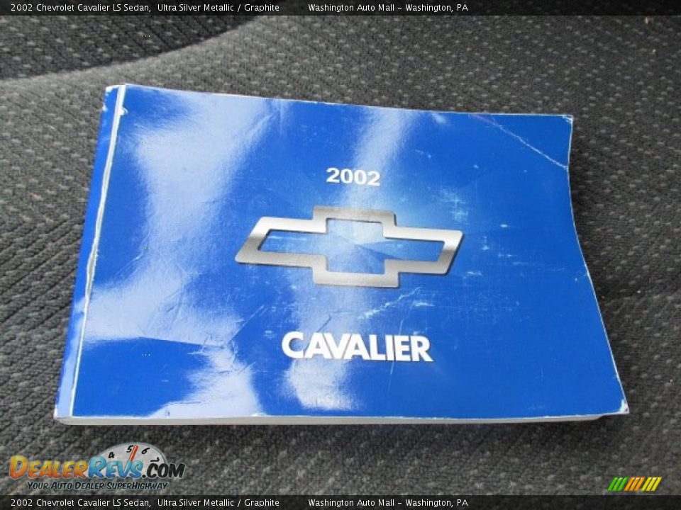 2002 Chevrolet Cavalier LS Sedan Ultra Silver Metallic / Graphite Photo #18