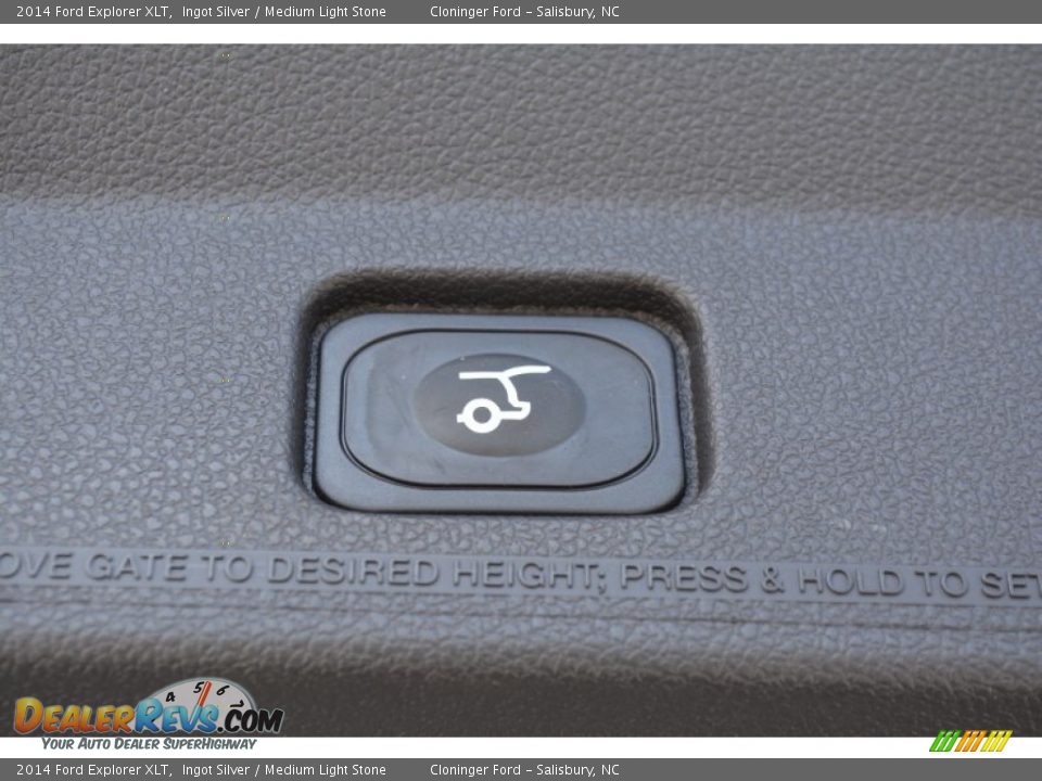 2014 Ford Explorer XLT Ingot Silver / Medium Light Stone Photo #10
