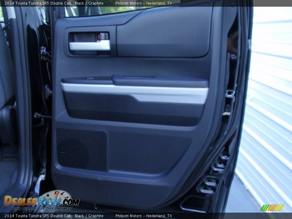 2014 Toyota Tundra SR5 Double Cab Black / Graphite Photo #21