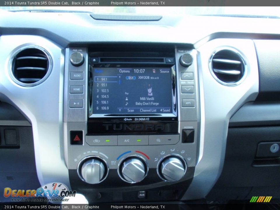 2014 Toyota Tundra SR5 Double Cab Black / Graphite Photo #29