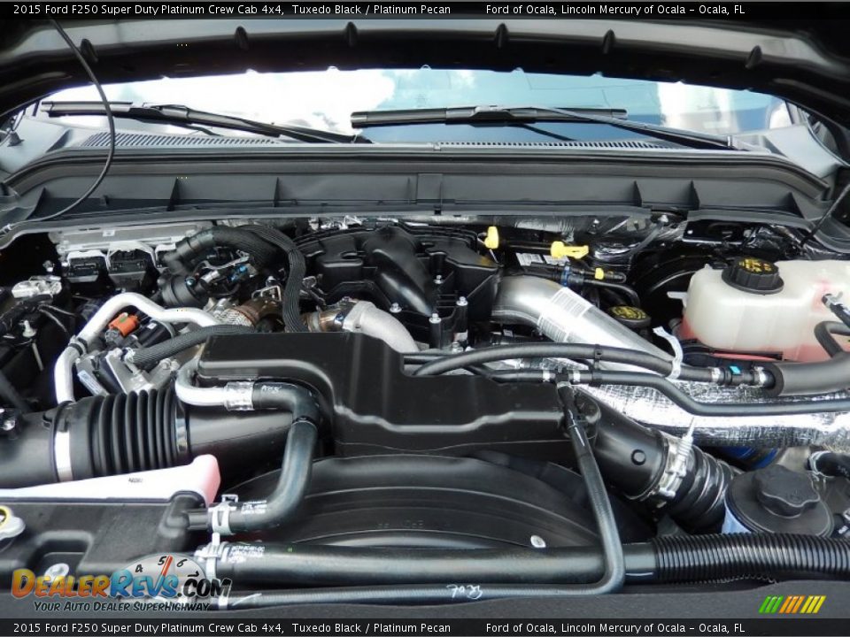 2015 Ford F250 Super Duty Platinum Crew Cab 4x4 6.7 Liter OHV 32-Valve B20 Power Stroke Turbo-Diesel V8 Engine Photo #11