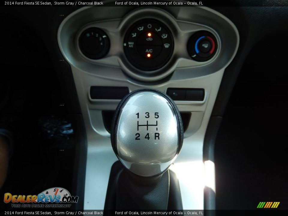 2014 Ford Fiesta SE Sedan Storm Gray / Charcoal Black Photo #11