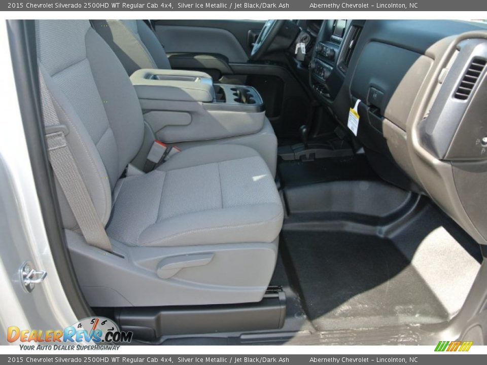2015 Chevrolet Silverado 2500HD WT Regular Cab 4x4 Silver Ice Metallic / Jet Black/Dark Ash Photo #16
