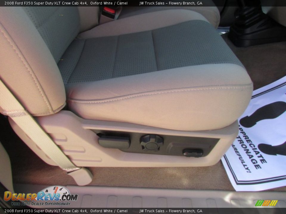 2008 Ford F350 Super Duty XLT Crew Cab 4x4 Oxford White / Camel Photo #36
