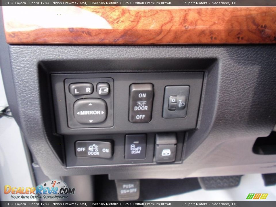 2014 Toyota Tundra 1794 Edition Crewmax 4x4 Silver Sky Metallic / 1794 Edition Premium Brown Photo #32