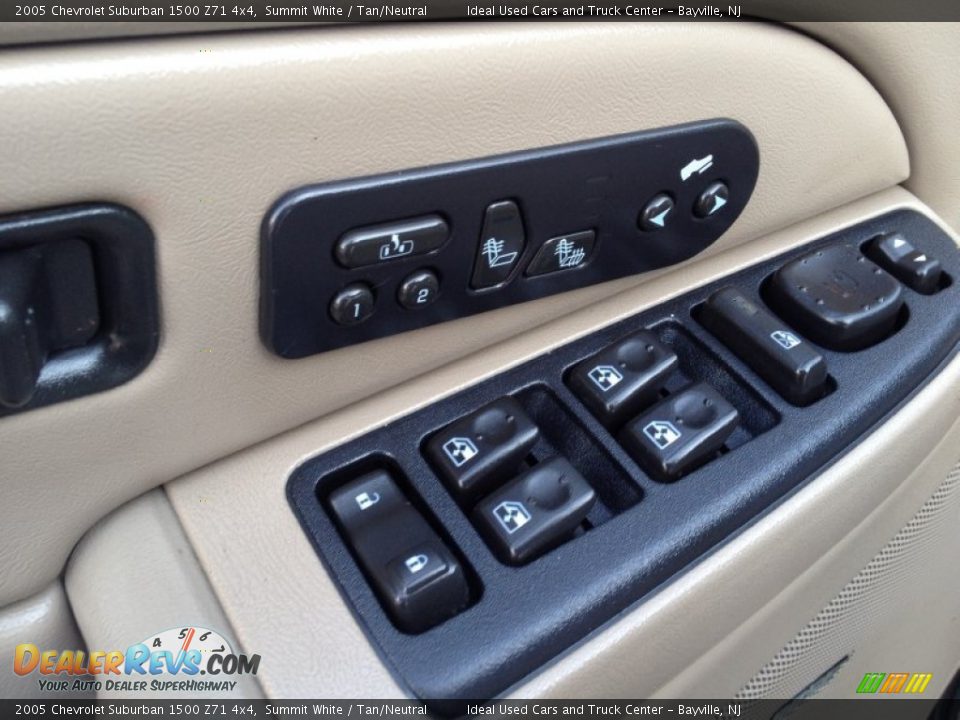 2005 Chevrolet Suburban 1500 Z71 4x4 Summit White / Tan/Neutral Photo #28