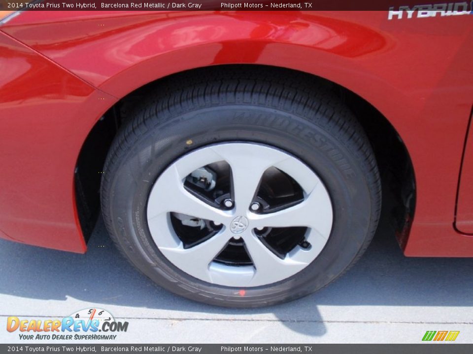 2014 Toyota Prius Two Hybrid Barcelona Red Metallic / Dark Gray Photo #12