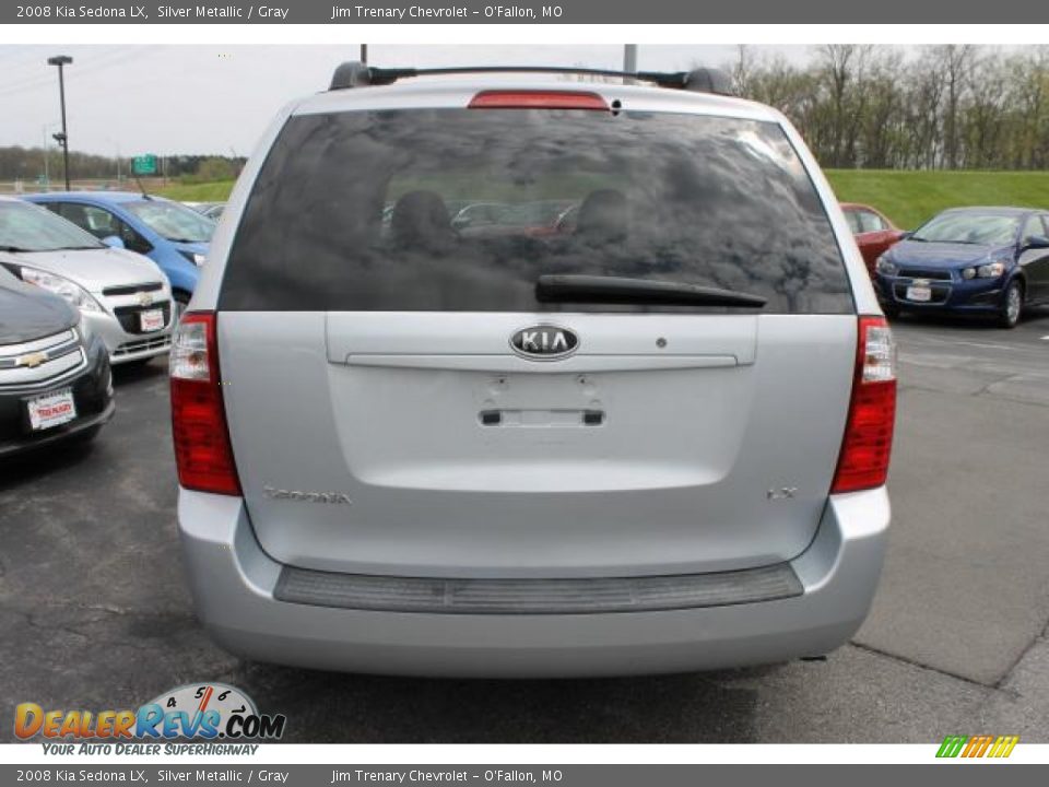 2008 Kia Sedona LX Silver Metallic / Gray Photo #6