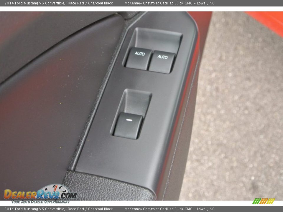 2014 Ford Mustang V6 Convertible Race Red / Charcoal Black Photo #11