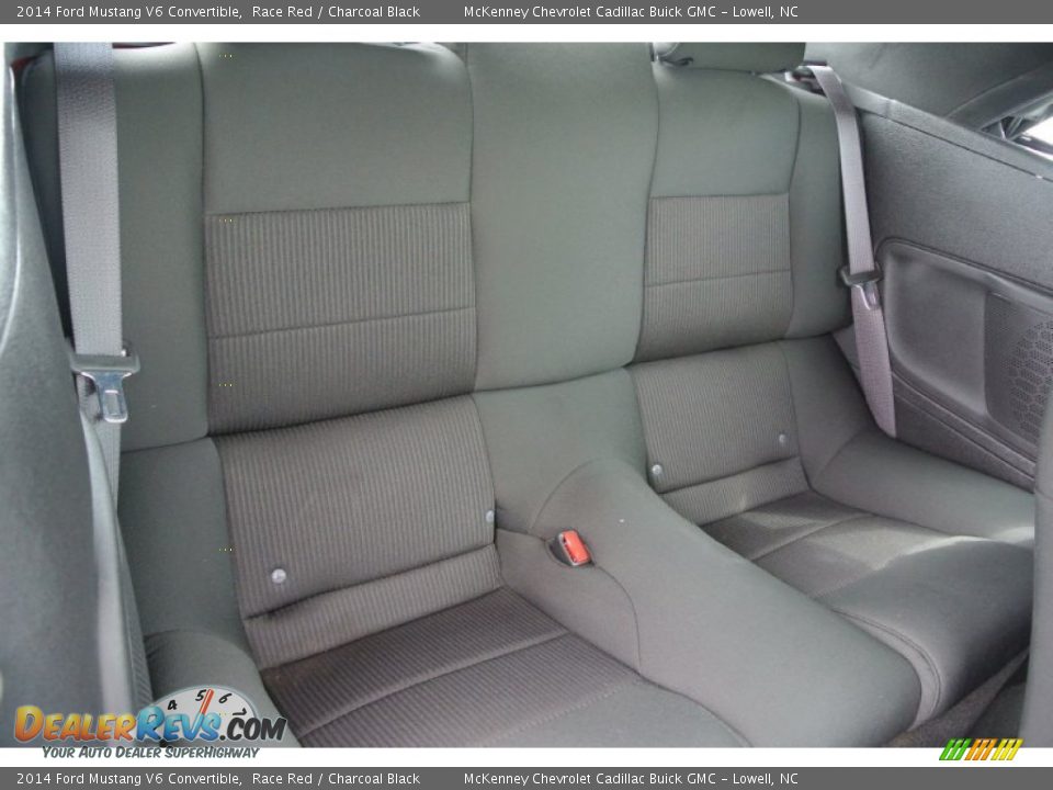 2014 Ford Mustang V6 Convertible Race Red / Charcoal Black Photo #19