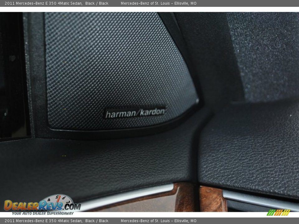 2011 Mercedes-Benz E 350 4Matic Sedan Black / Black Photo #15