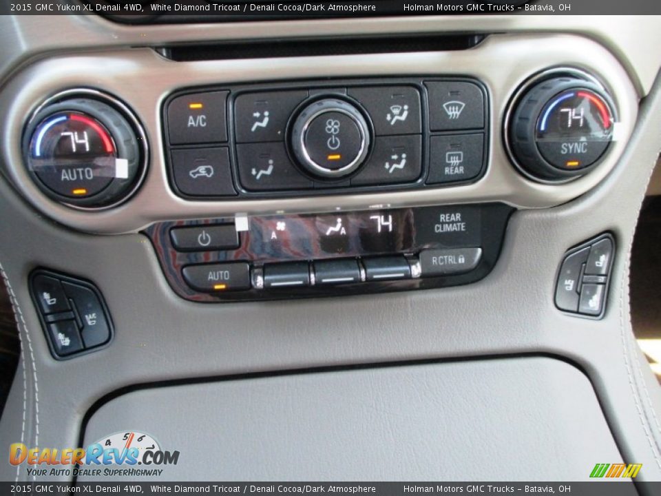 Controls of 2015 GMC Yukon XL Denali 4WD Photo #18