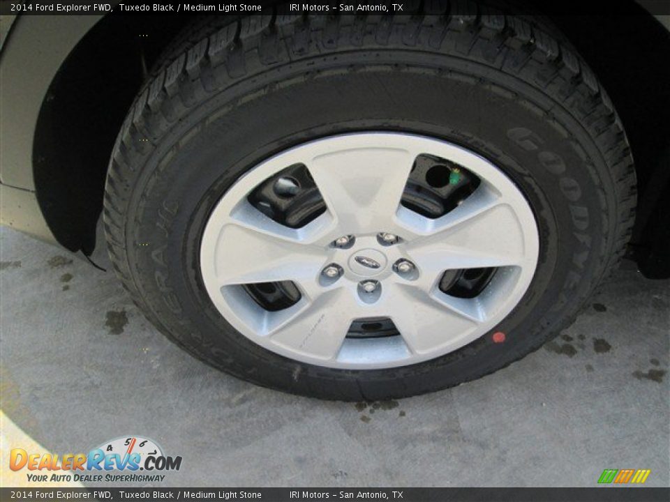 2014 Ford Explorer FWD Tuxedo Black / Medium Light Stone Photo #2