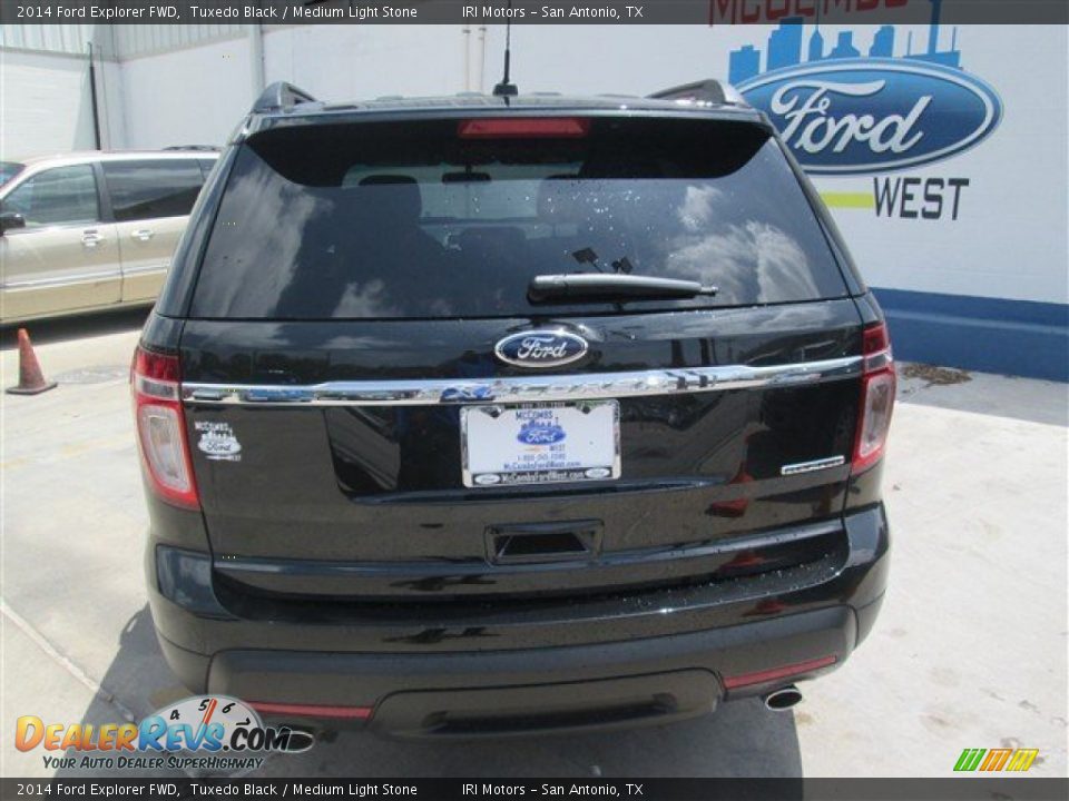 2014 Ford Explorer FWD Tuxedo Black / Medium Light Stone Photo #4