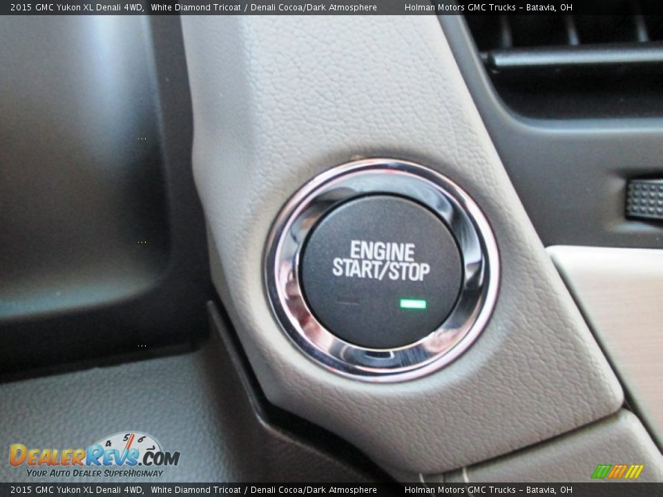 Controls of 2015 GMC Yukon XL Denali 4WD Photo #24