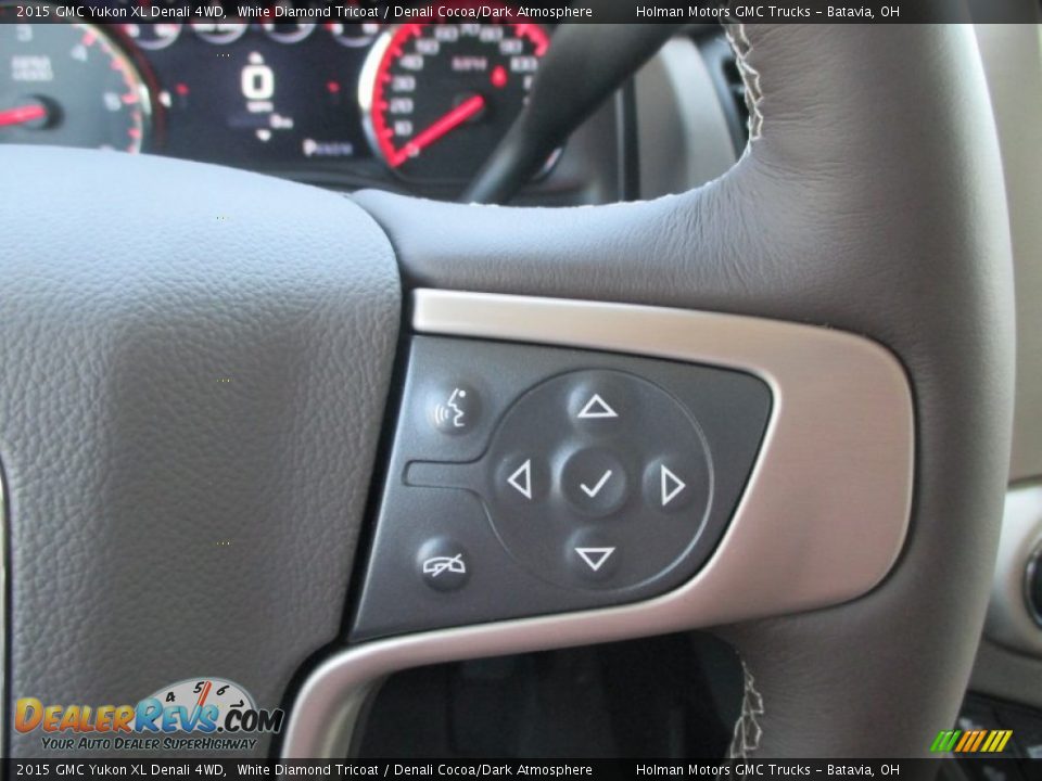 Controls of 2015 GMC Yukon XL Denali 4WD Photo #25