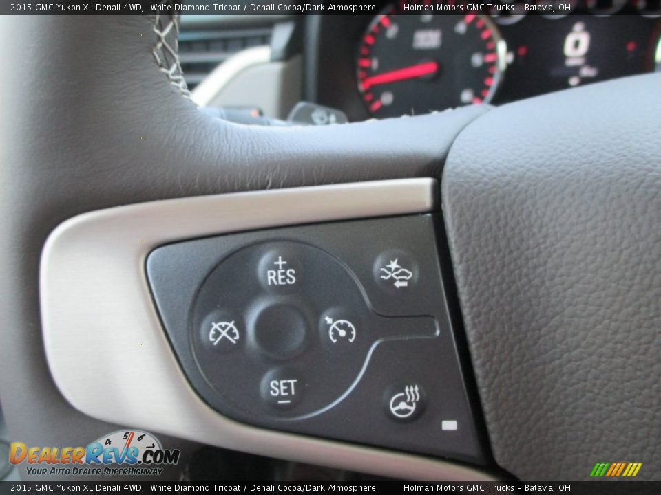 Controls of 2015 GMC Yukon XL Denali 4WD Photo #26