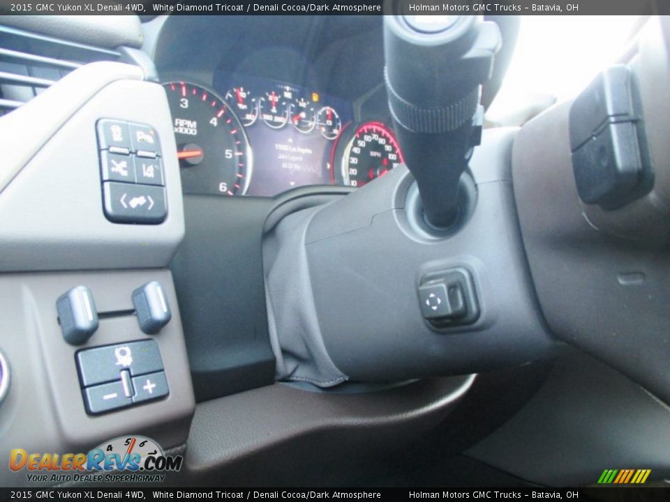 Controls of 2015 GMC Yukon XL Denali 4WD Photo #34