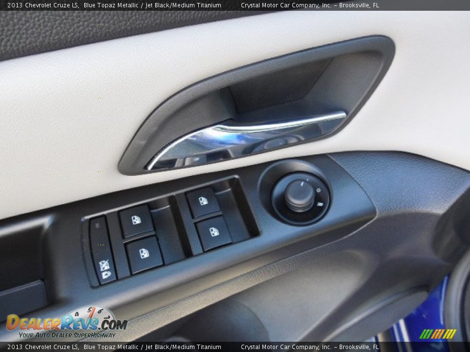 2013 Chevrolet Cruze LS Blue Topaz Metallic / Jet Black/Medium Titanium Photo #17