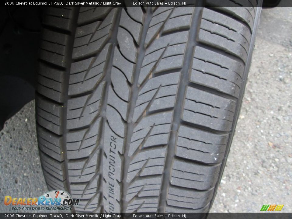 2006 Chevrolet Equinox LT AWD Dark Silver Metallic / Light Gray Photo #32