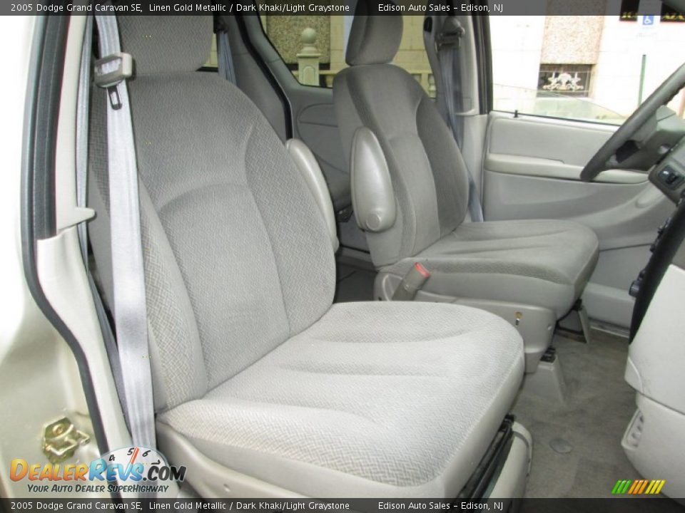 2005 Dodge Grand Caravan SE Linen Gold Metallic / Dark Khaki/Light Graystone Photo #14