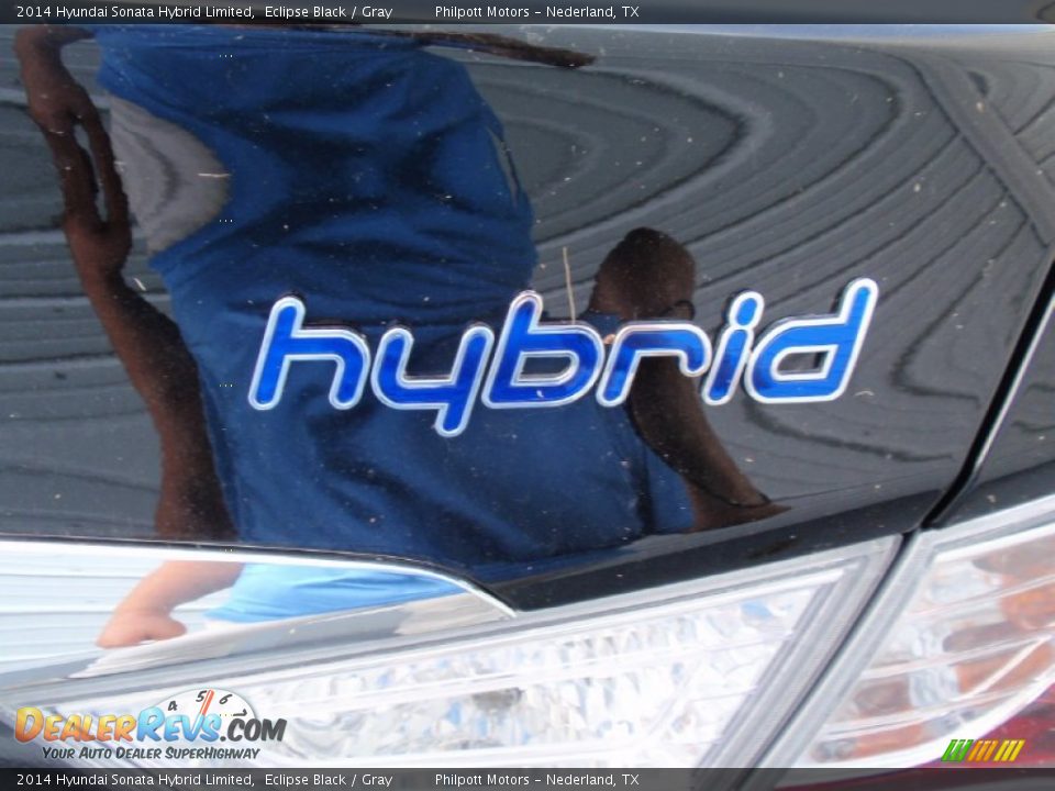 2014 Hyundai Sonata Hybrid Limited Eclipse Black / Gray Photo #16