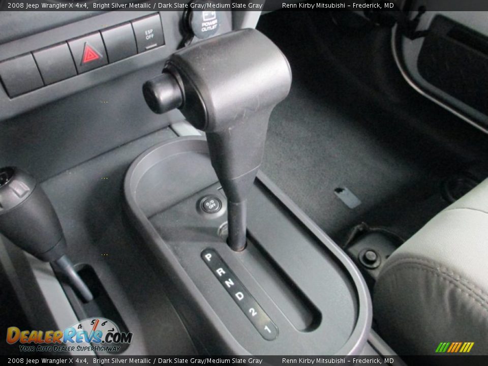2008 Jeep Wrangler X 4x4 Bright Silver Metallic / Dark Slate Gray/Medium Slate Gray Photo #29