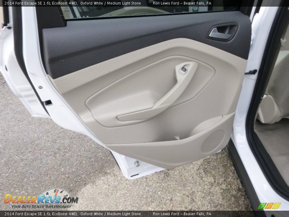 2014 Ford Escape SE 1.6L EcoBoost 4WD Oxford White / Medium Light Stone Photo #13