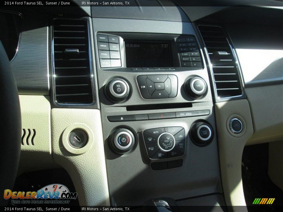 2014 Ford Taurus SEL Sunset / Dune Photo #10