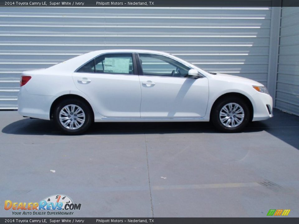 2014 Toyota Camry LE Super White / Ivory Photo #3