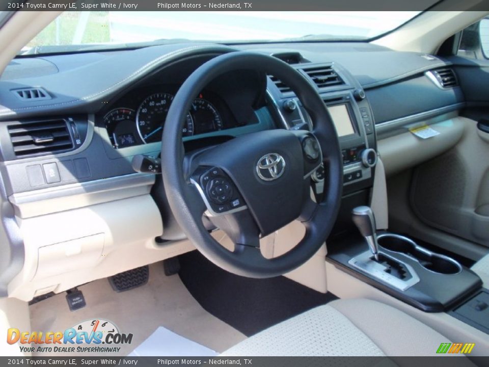 2014 Toyota Camry LE Super White / Ivory Photo #24