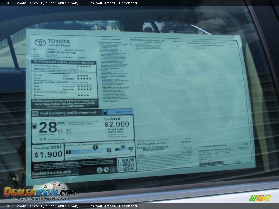 2014 Toyota Camry LE Super White / Ivory Photo #33