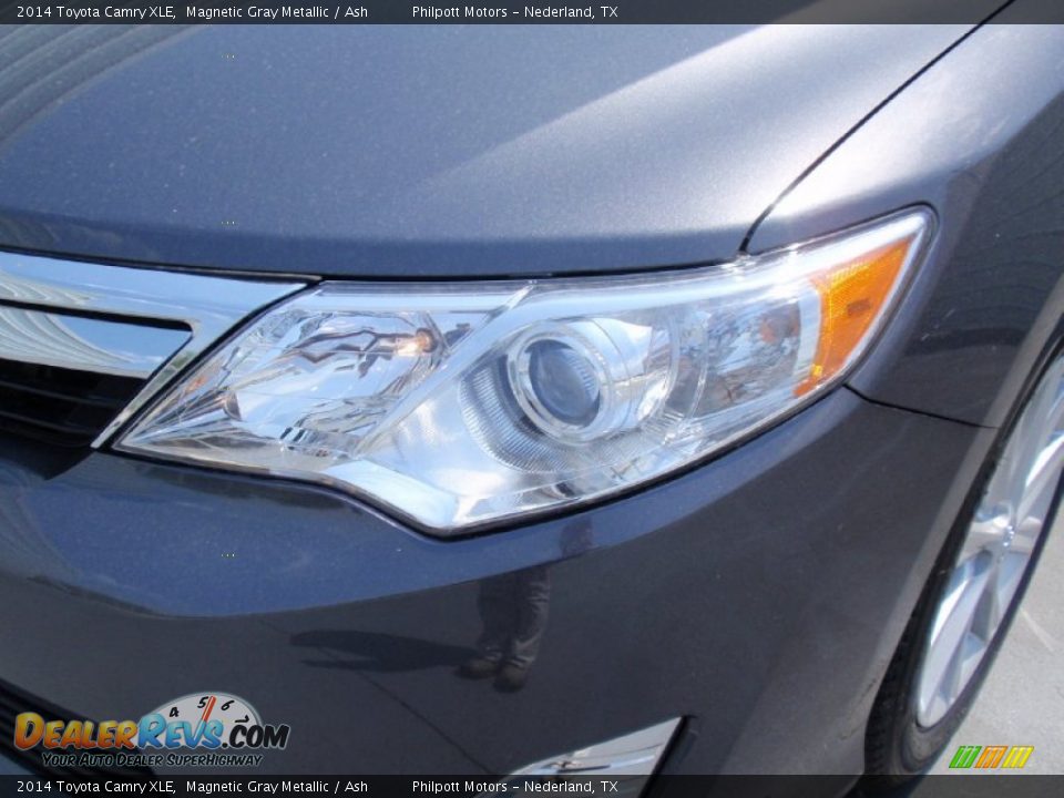 2014 Toyota Camry XLE Magnetic Gray Metallic / Ash Photo #9