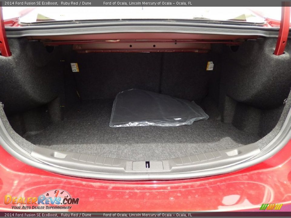 2014 Ford Fusion SE EcoBoost Ruby Red / Dune Photo #5