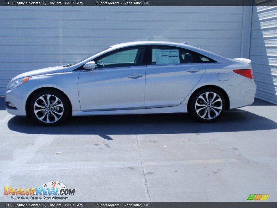 2014 Hyundai Sonata SE Radiant Silver / Gray Photo #6