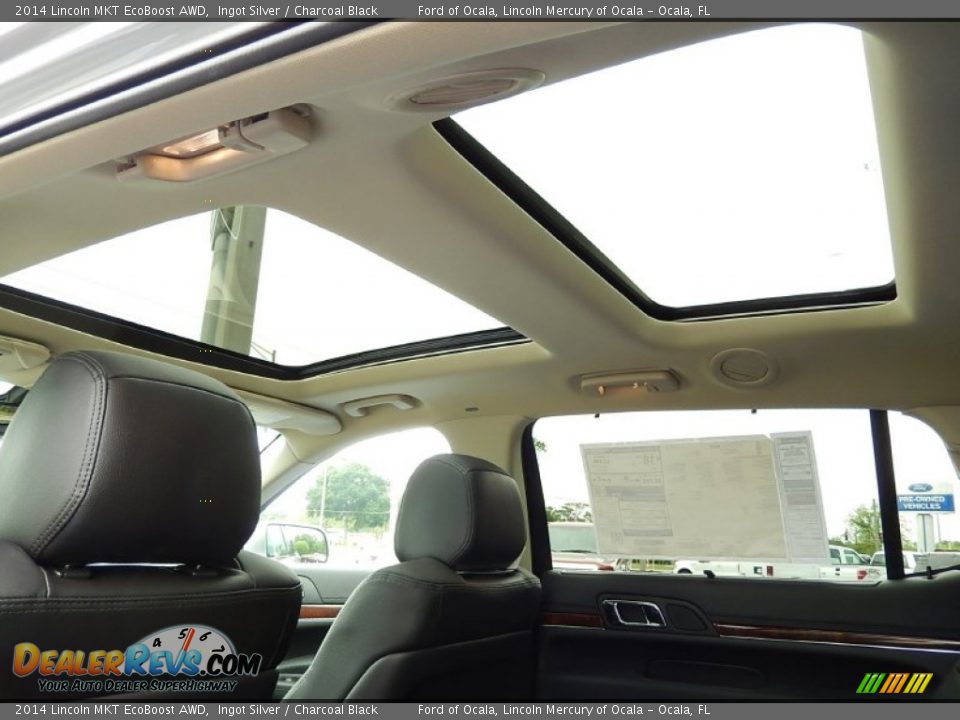 Sunroof of 2014 Lincoln MKT EcoBoost AWD Photo #8