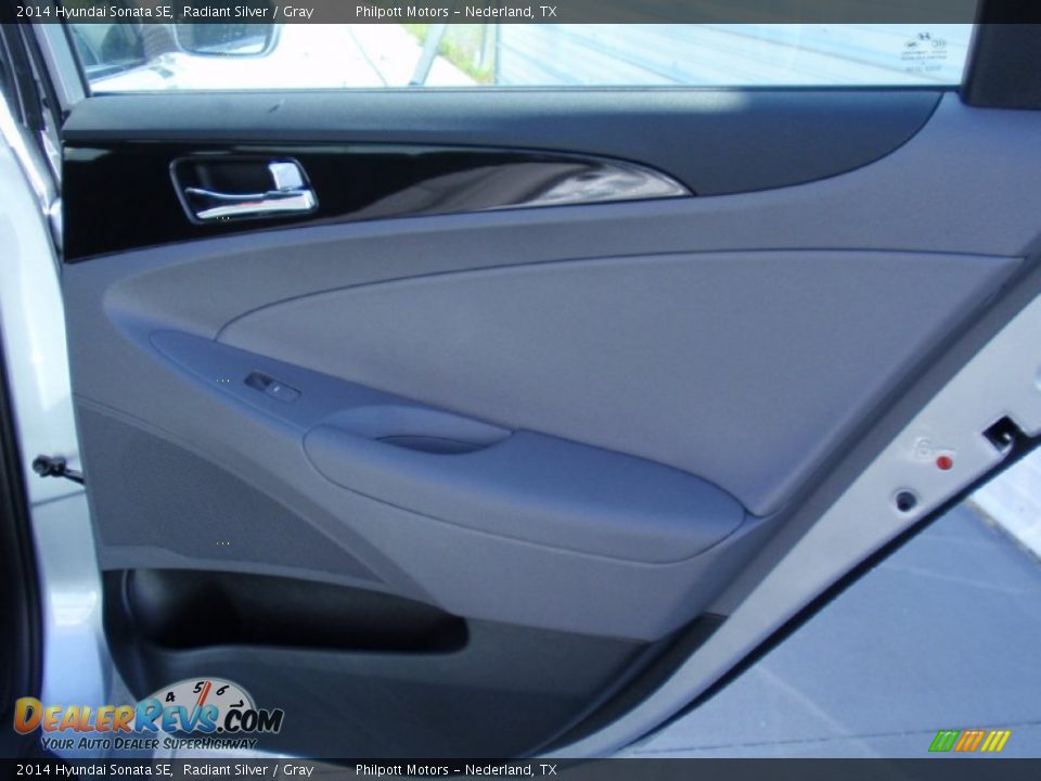 2014 Hyundai Sonata SE Radiant Silver / Gray Photo #20