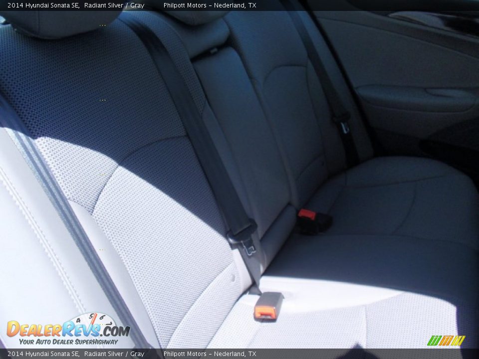 2014 Hyundai Sonata SE Radiant Silver / Gray Photo #21