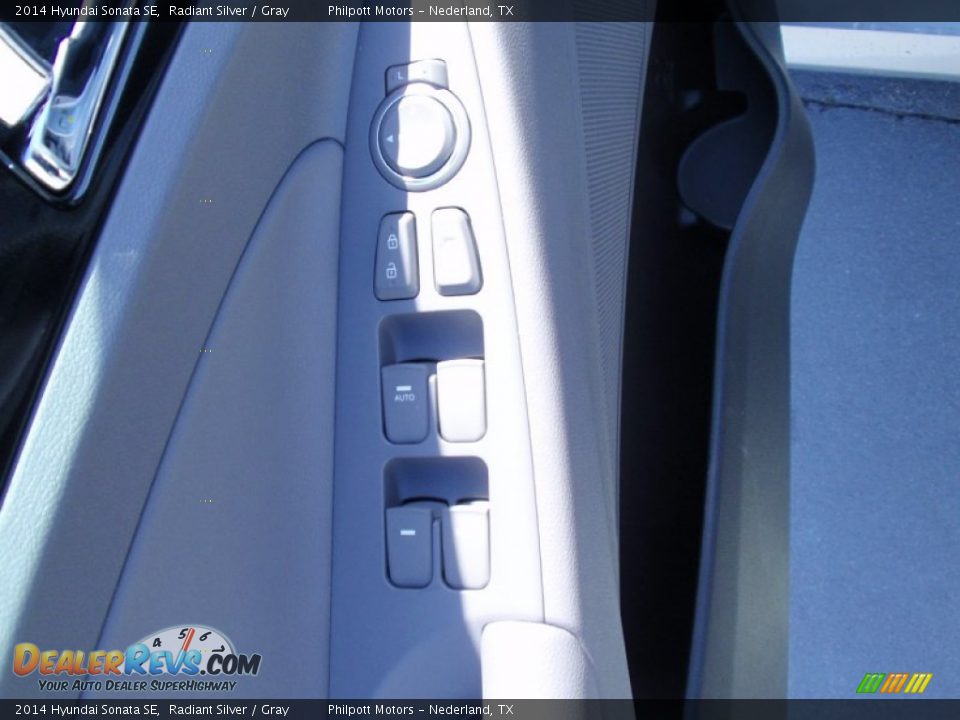 2014 Hyundai Sonata SE Radiant Silver / Gray Photo #24