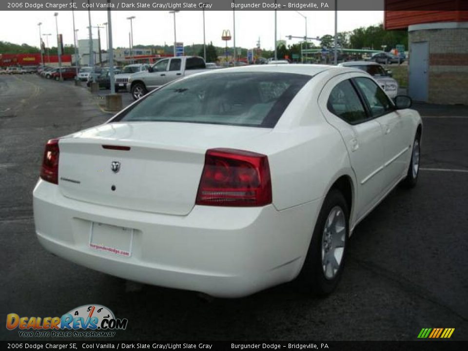 2006 Dodge Charger SE Cool Vanilla / Dark Slate Gray/Light Slate Gray Photo #5