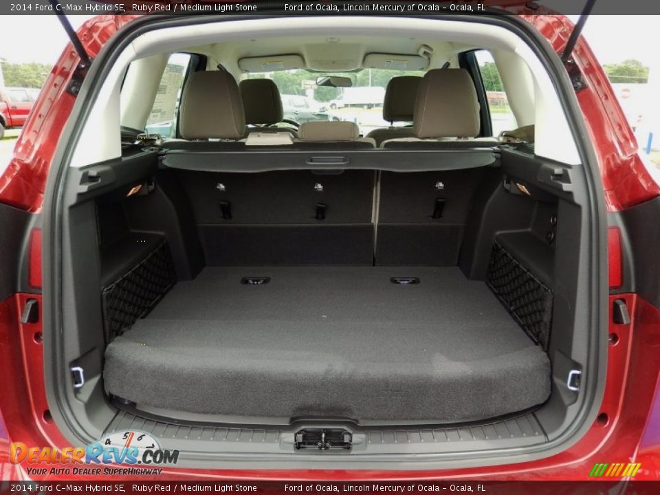 2014 Ford C-Max Hybrid SE Ruby Red / Medium Light Stone Photo #6