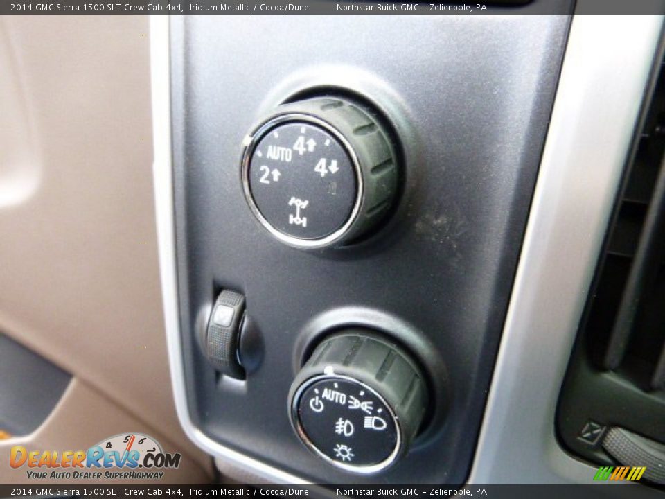 2014 GMC Sierra 1500 SLT Crew Cab 4x4 Iridium Metallic / Cocoa/Dune Photo #15