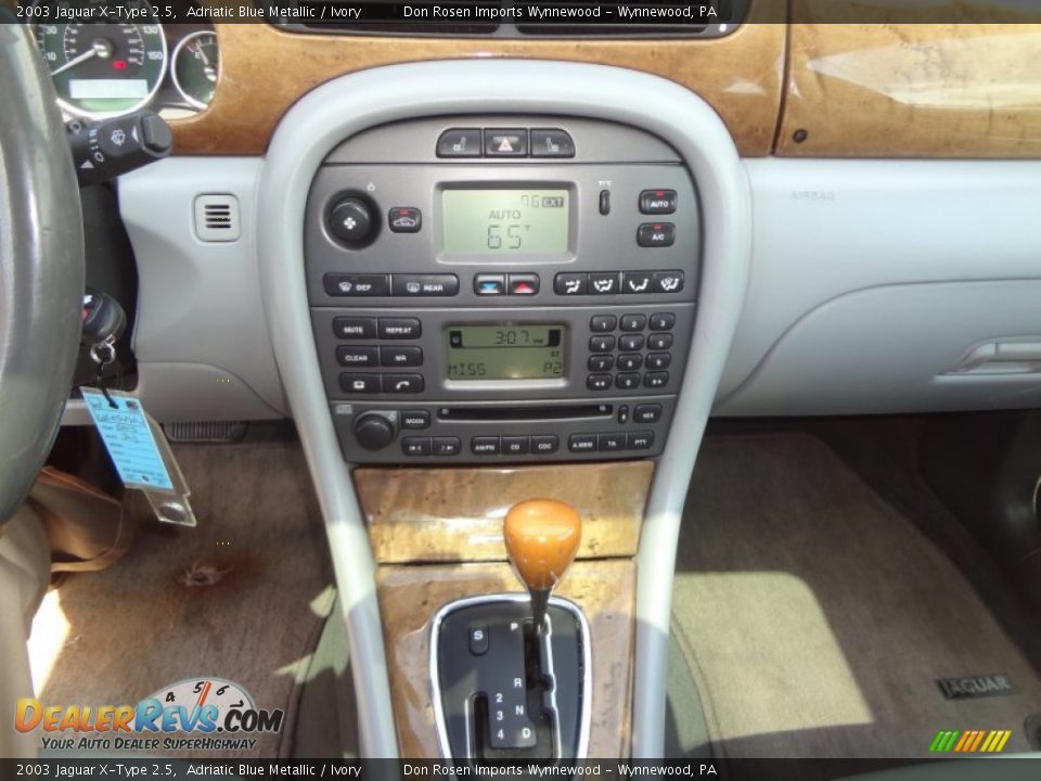 2003 Jaguar X-Type 2.5 Adriatic Blue Metallic / Ivory Photo #5