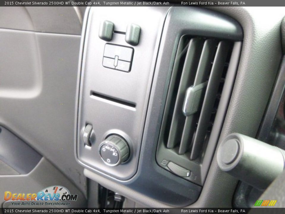 2015 Chevrolet Silverado 2500HD WT Double Cab 4x4 Tungsten Metallic / Jet Black/Dark Ash Photo #16